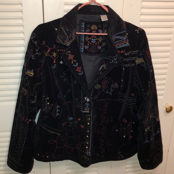 Jackets & Blazers - 😍 RARE Vintage velvet embroidered jacket